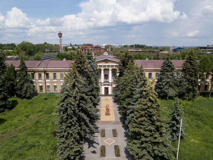 Аренда в бц Фрунзенский, 47м2 и 165м2, Ленина