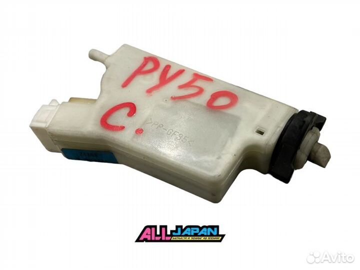Замок лючка бензобака Nissan Fuga Y50 2004 - 2009