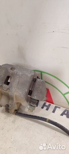 Суппорт передний правый Mitsubishi Lancer 9 CS5W