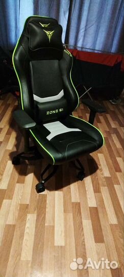 Игровое кресло zone 51