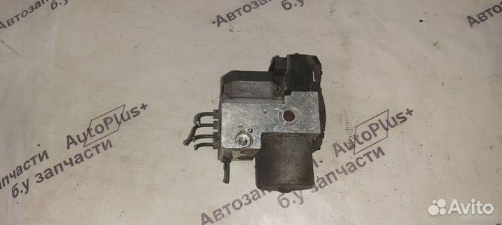 Блок ABS Hyundai Sonata 4 EF 2.7