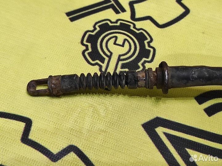 Трос стояночного тормоза задний правый Hyundai