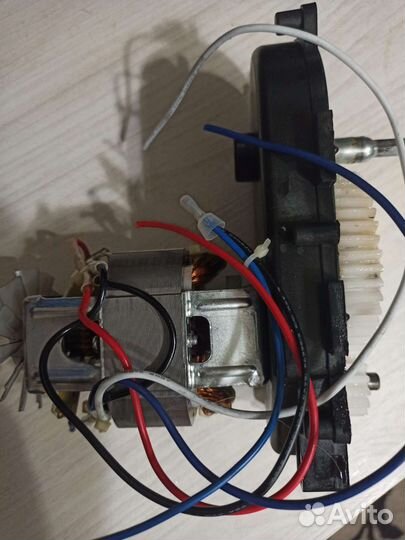 Двигатель для мясорубки Redmond