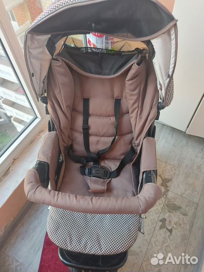 Прогулочная коляска capella