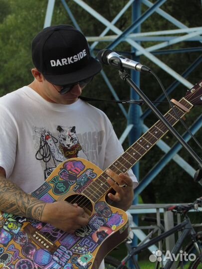 Музыкант на мероприятие