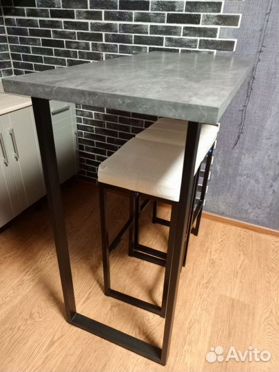 Табуретка, стул, столешница,подстолье барное