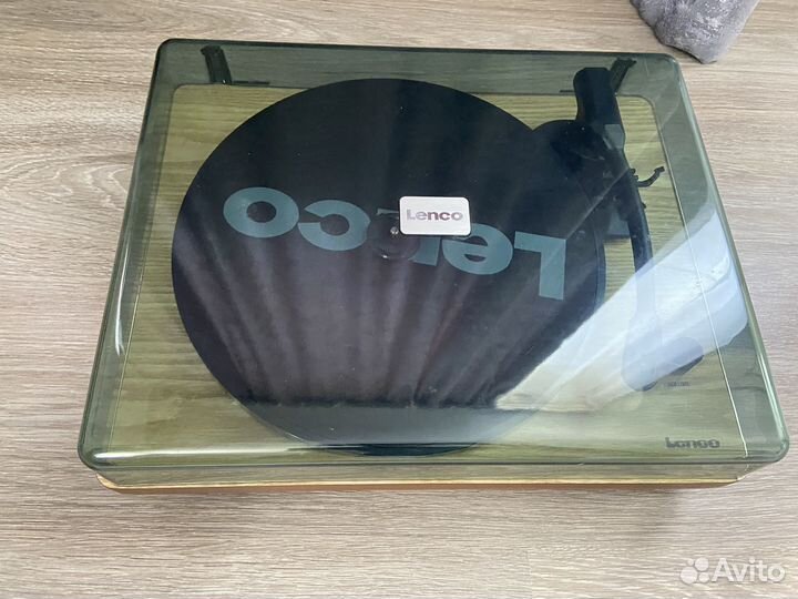 Проигрыватель винила