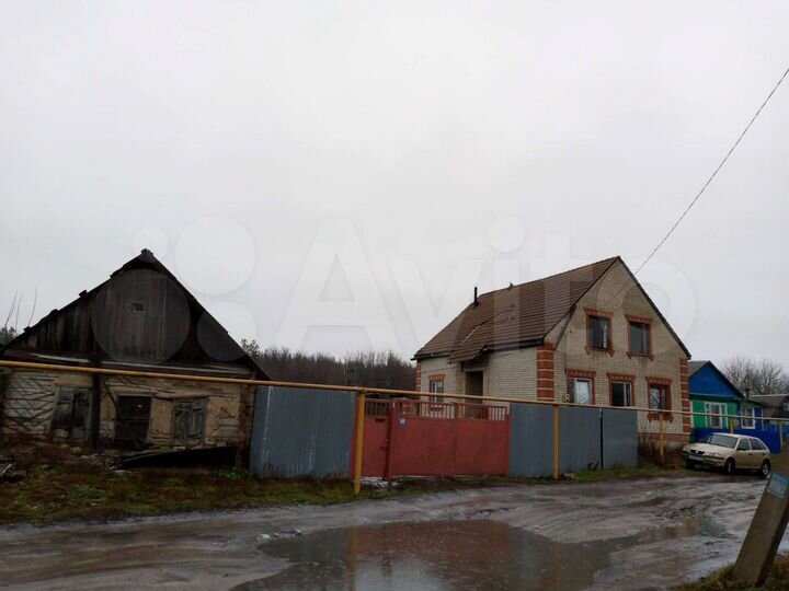 Дом 150 м² на участке 15 сот.