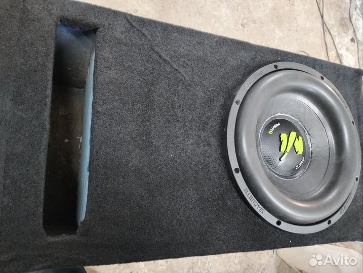 Сабвуфер мачете 12