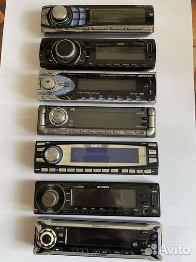 Панель автомагнитолы