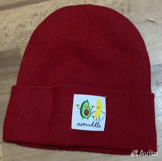 Женская шапка