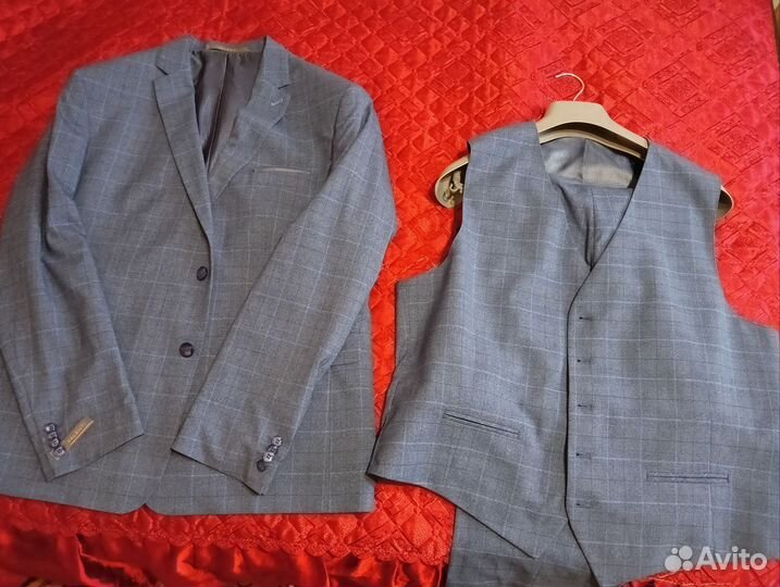 Свадебный костюм