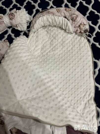 Конверт на выписку для девочки новый