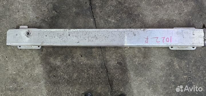 Усилитель бампера задний Peugeot