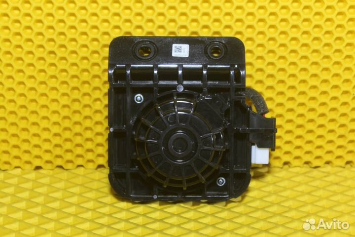 Динамик салона под торпедо eCall Kia Ceed 3