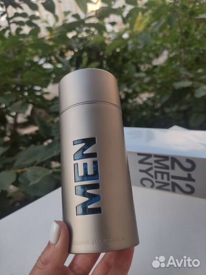 Carolina Herrera 212 Men NYC