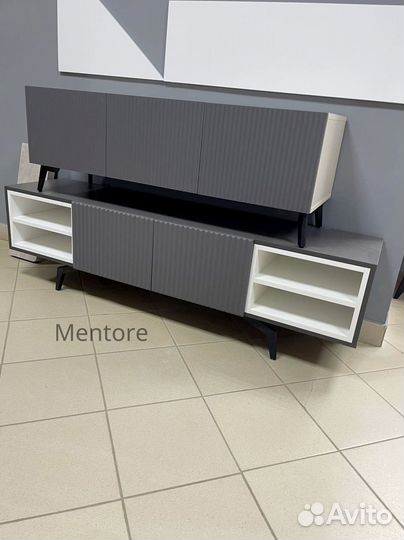 Тумба тв Bravo на опорах