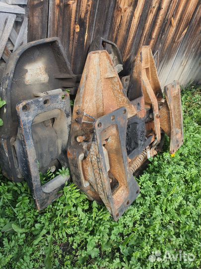 Седло сцепное устройство