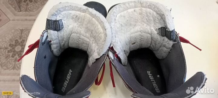 Хоккейные коньки bauer 9,5,44,5