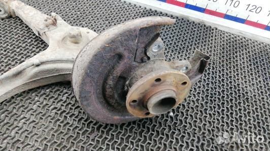 Ступица задняя левая volkswagen transporter T5 (GE