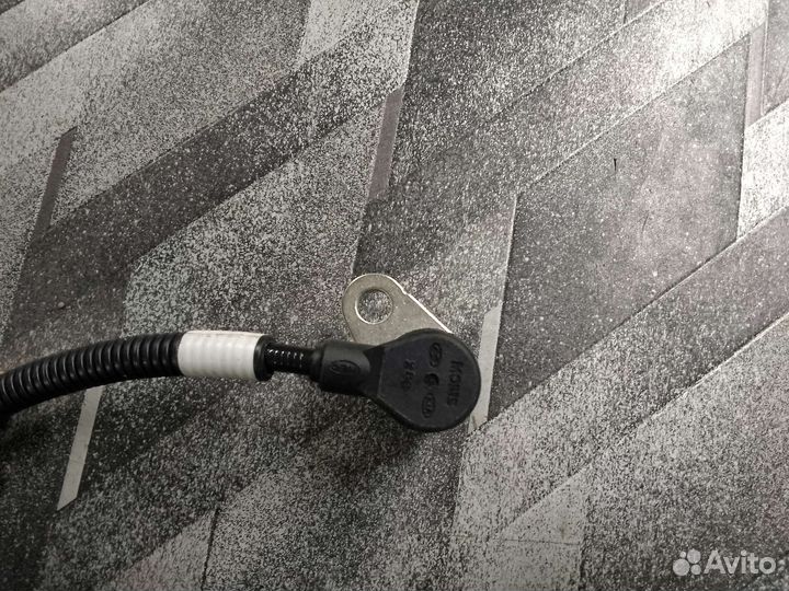 Датчик ABS Galloper