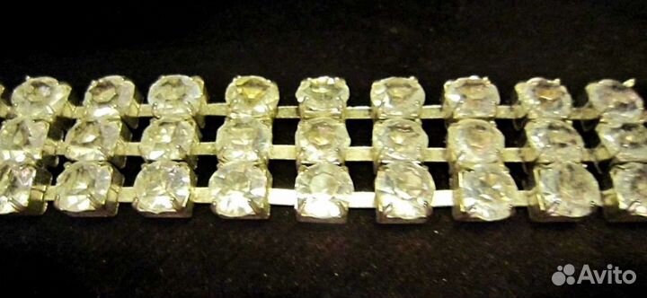 Декоративный пояс из страз