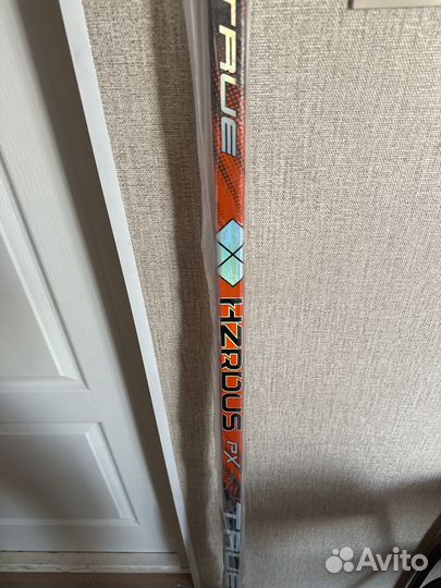 Клюшка хоккейная