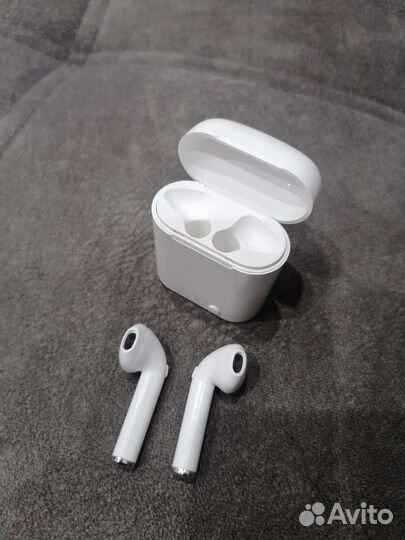 Беспроводные наушники