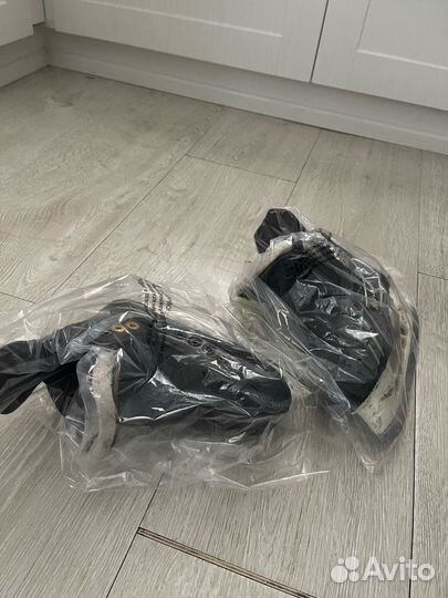 Коньки хоккейные Bauer Supreme One.8