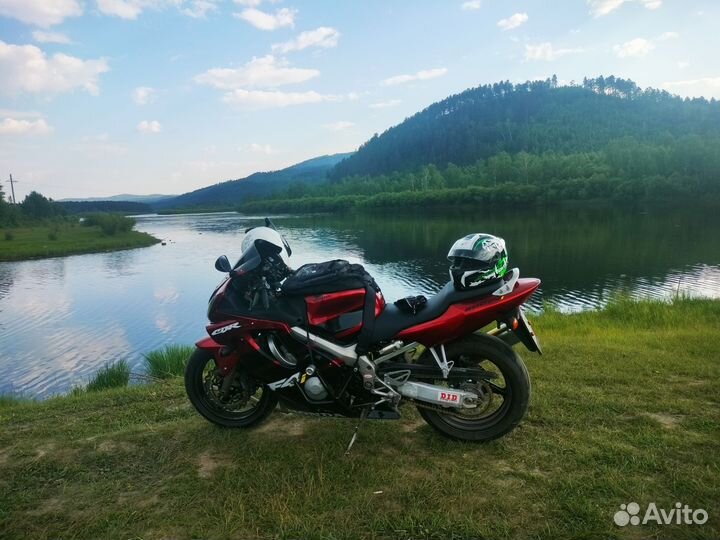 Продам Honda CBR600f4i