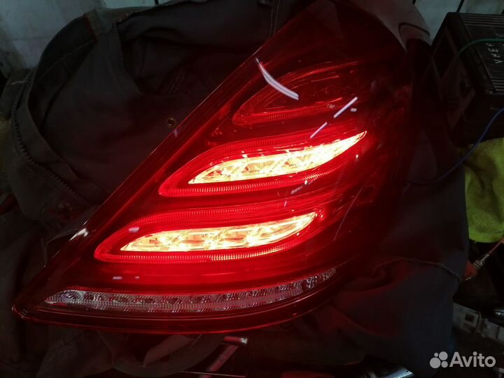 Фонарь задний правый Mercedes S class W222