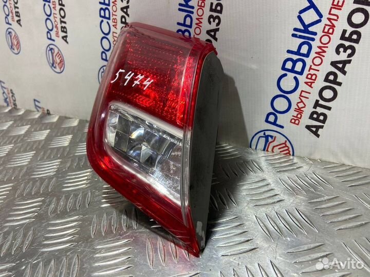 Фонарь левый Toyota Camry V40