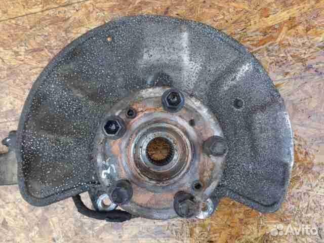 Цапфа/кулак поворотный передний правый Mercedes-Be