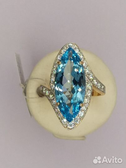 Новое кольцо из золота 585 пробы