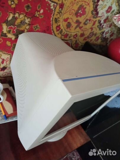 Монитор Samsung SyncMaster 753 DFX