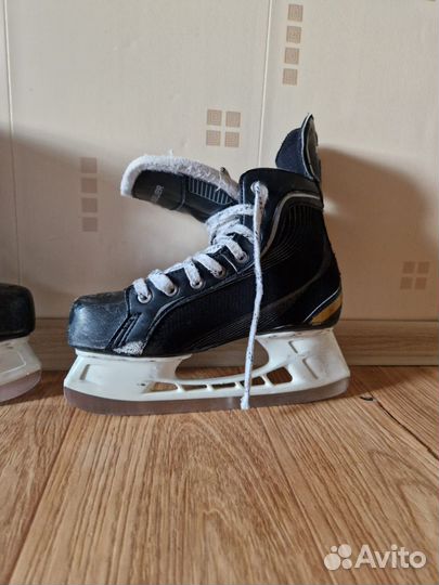 Хоккейные коньки bauer