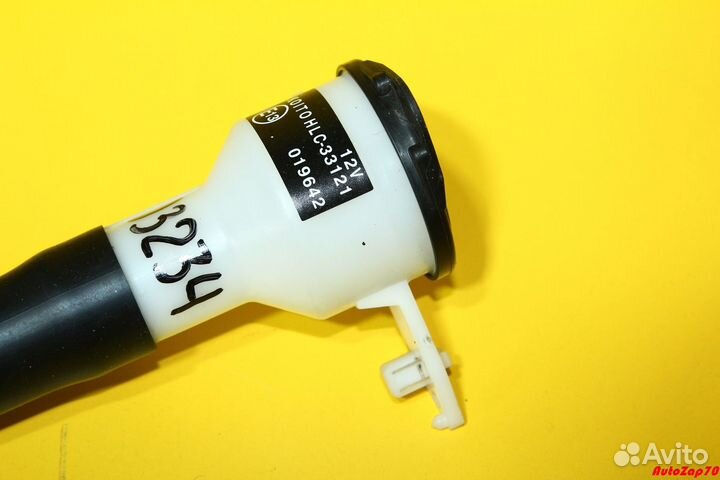 Lexus RX450h Горловина бачка омывателя