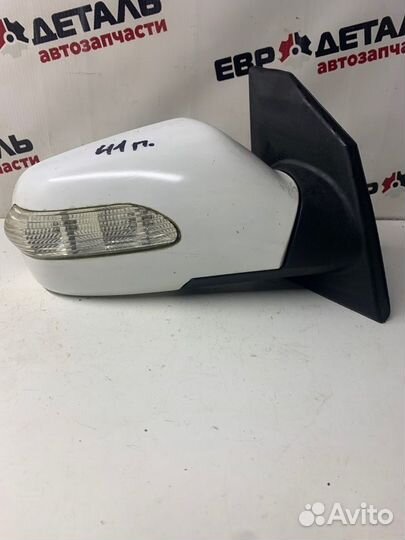 Зеркало заднего вида боковое переднее правое Lifan