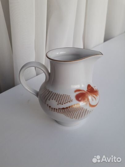 Молочник Ильминау Германия Абстракция