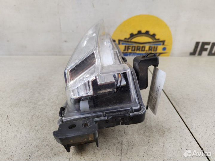 Дневной ходовой огонь левый Suzuki Vitara LY 2017