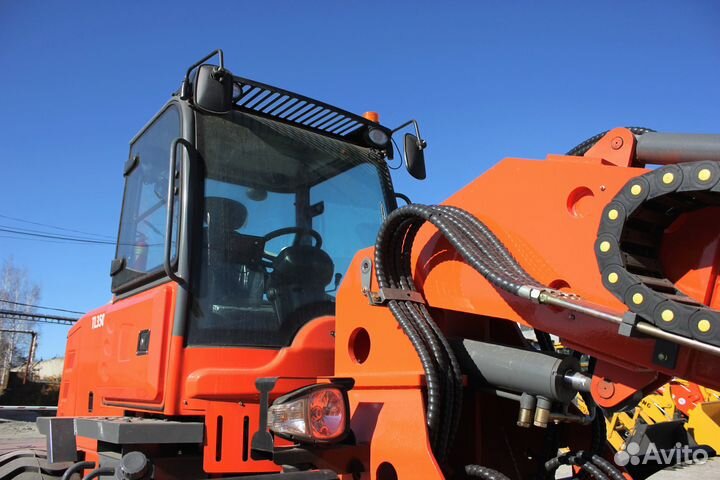 Телескопический погрузчик Redstar TL3500, 2023