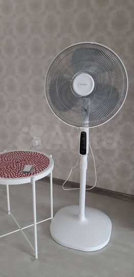 2-к. квартира, 65 м², 2/4 эт.