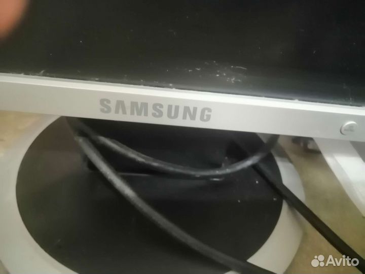 Монитор Samsung+блок+мышь +клавиатура