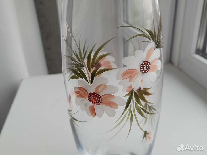 Стеклянная ваза