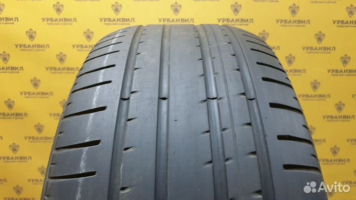 Pirelli P Zero Rosso 255/50 R19