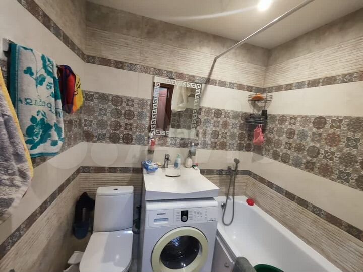 2-к. квартира, 58 м², 3/16 эт.