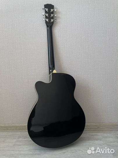 Гитара эстрадная