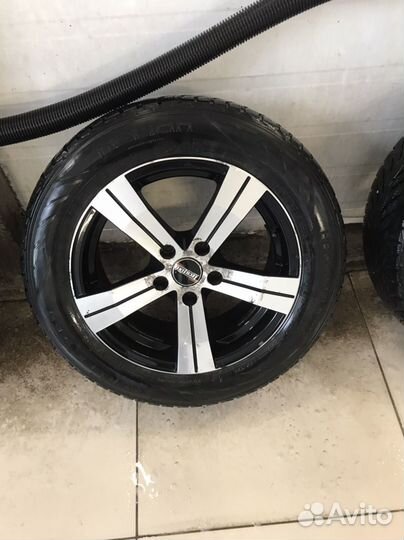 Nokian Tyres All Weather+ 205/60 R16