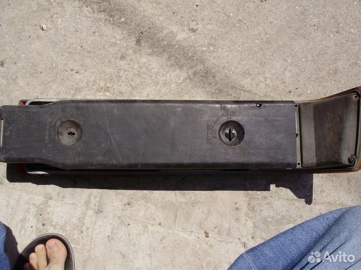 Фонарь на ford-granada (Рефлёный) правый, Обмен