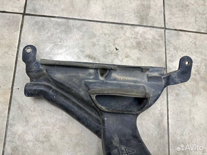 Воздухозаборник наружный Toyota Highlander 2grfe